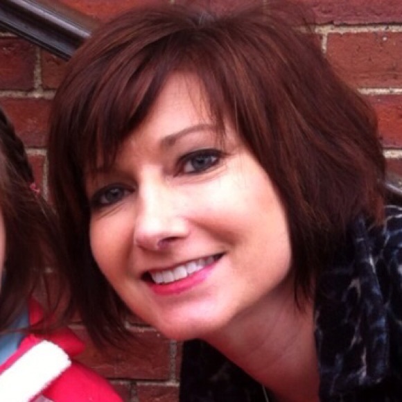 Profile Picture of Lorie Ebert (@loriejo) on Poshmark