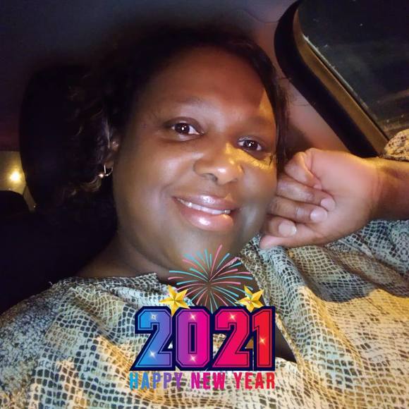 Profile Picture of Deidre Malbrough (@hhh7dsm) on Poshmark