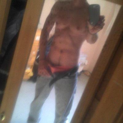 Profile Picture of Jay Moyles (@JayMoyles) on Twitter