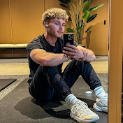 Profile Picture of Connorice (@connorice1841) on Youtube