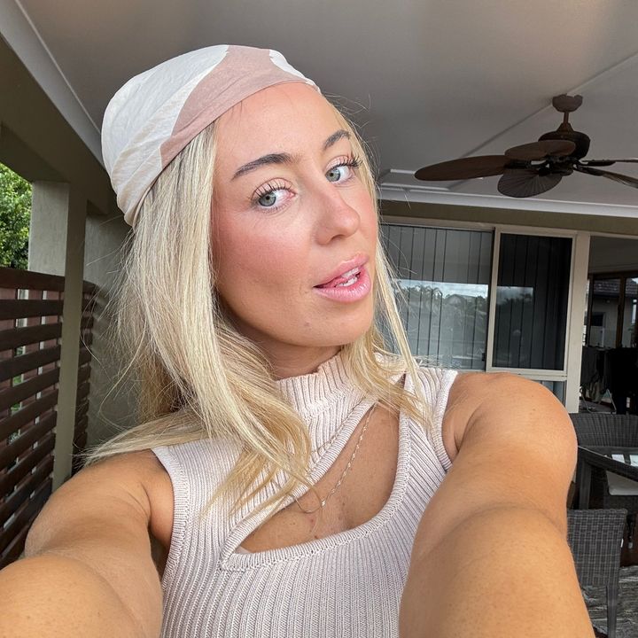 Danielle Perry - Tiktok Profile Picture of Danielle Perry (@danielleperryyy) on Tiktok