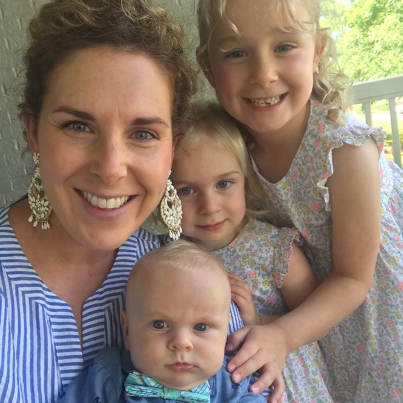 Profile Picture of Jean Merta (@jmerta) on Poshmark