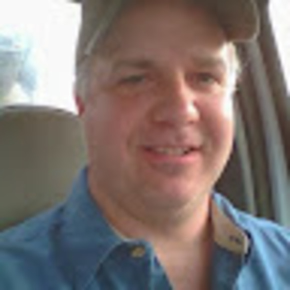 Profile Picture of Rob Mowder (@robbyt812) on Poshmark