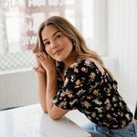 Profile Picture of lindsay clarke (@lindsaymariko) on Instagram