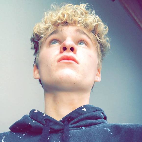 Profile Picture of Max Parker (@maxdjparker) on Poshmark