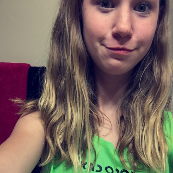 Profile Picture of Kendall Grantham (@k3ndallg) on Poshmark