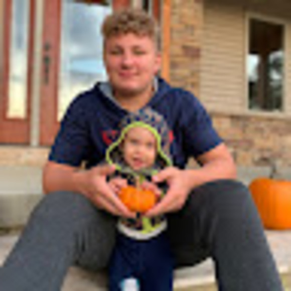 Profile Picture of Jayse Grettenberger (@jgrettenberger) on Poshmark