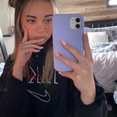 Profile Picture of Aubrey McCarty (@aaubreymariee) on Twitter