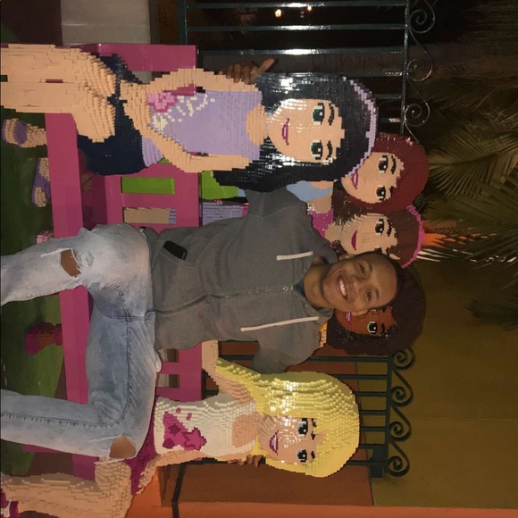 Profile Picture of Eric Williams (@yncheric) on Poshmark