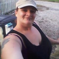 Profile Picture of Amanda Losee (@vivvraven) on Twitter