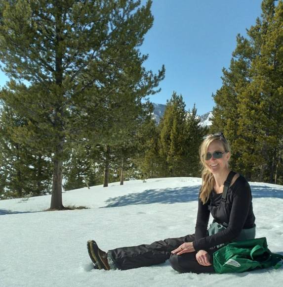 Profile Picture of Meg Croft (@andyandmeg) on Poshmark