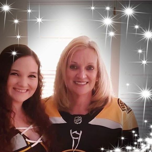 Carrieanne Scalley - Poshmark Profile Picture of Carrieanne Scalley (@scalley82) on Poshmark