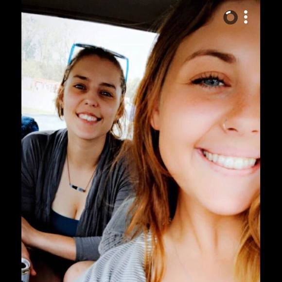 Profile Picture of Maddi Lavrich (@maddilavrich) on Poshmark