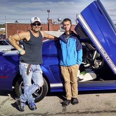 Profile Picture of Mark Burkett (@Markburkett12) on Twitter