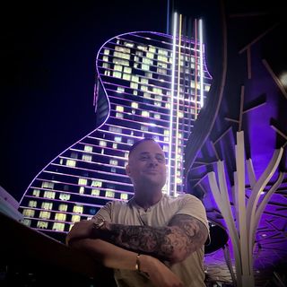 Profile Picture of Michael Squitieri (@djsquintsnyc) on Instagram