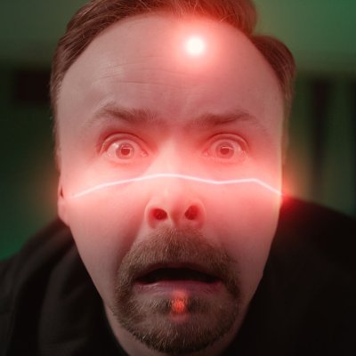 Profile Picture of Stuart Ashen (@ashens) on Twitter