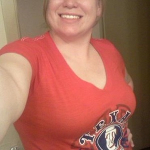 Profile Picture of Julia Collins (@jksparky) on Myspace