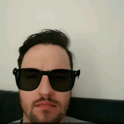 Profile Picture of Nick Miller (@DerekHyland) on Twitter