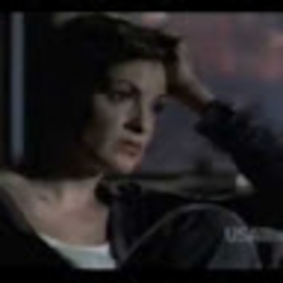 Profile Picture of Chaney Jones (@chaneyjones290) on Poshmark