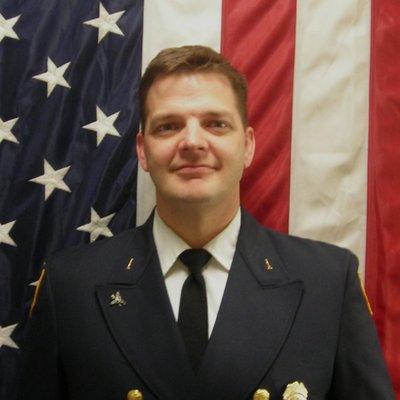 Profile Picture of Joe Warner (@JoeWarner8) on Twitter