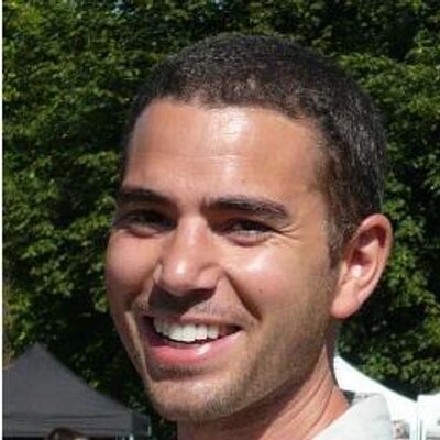 Profile Picture of Emmanuel Papadakis (@emmanuel_papa) on Twitter