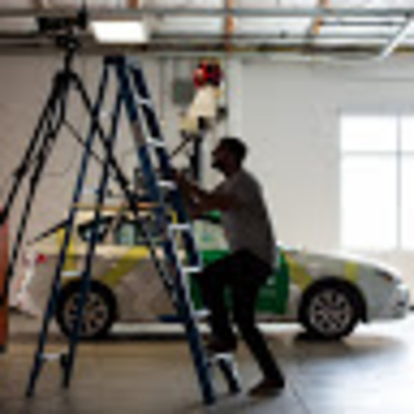 Profile Picture of Matthew Bolger (@m_bolg) on Poshmark