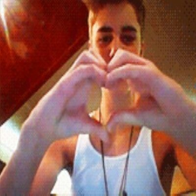 Profile Picture of Laurence Raymond (@laurenceyiyrw) on Twitter