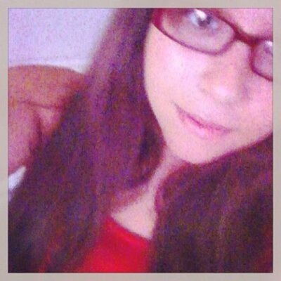 Profile Photo of Melody Saenz (@MelSwaqq) on Twitter