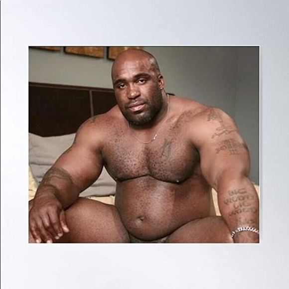 Profile Picture of Brandon Axton (@brandonaxton) on Poshmark