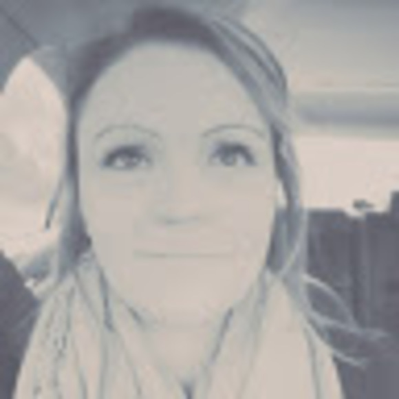 Profile Picture of Chelsea Slaven (@cmslaven03) on Poshmark