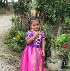 Profile Picture of Naina Miekayla (@naina.miekayla) on Facebook