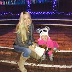 Profile Picture of Lonna Licklider (@lonna_lynn) on Instagram