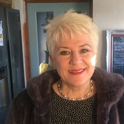Profile Picture of Dawn Phillips (@DawnLucky7) on Twitter