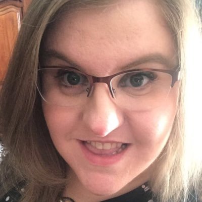 Profile Picture of Ashley May Mott (@ashleymaymott) on Twitter