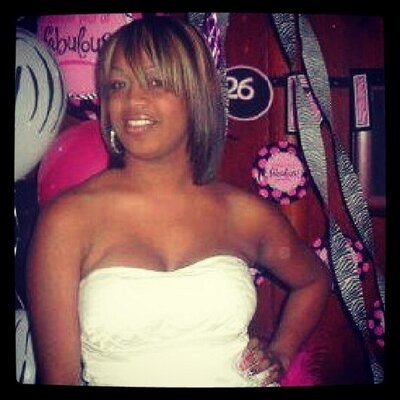 Profile Picture of Suzette Garcia (@La_Xuxxy) on Twitter