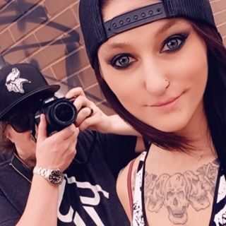 Profile Picture of Erin Hoffman (@erinelizabeth113) on Facebook