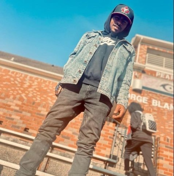 Profile Picture of Jeffery Bundy (@mr_woods9) on Poshmark