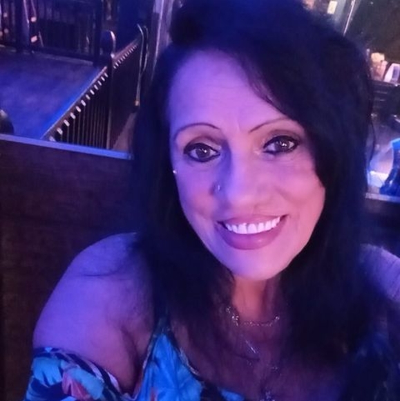 Profile Picture of Rose l Pruitt (@rosepruitt1234) on Poshmark