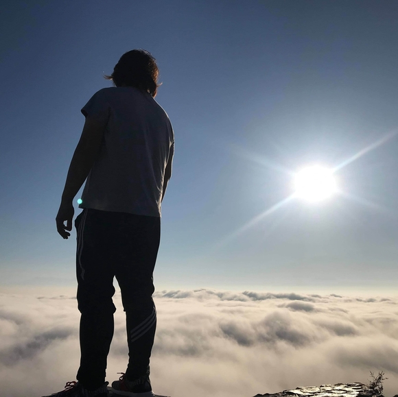 Profile Picture of Boat Chakorn (@bb_chakorn) on Poshmark