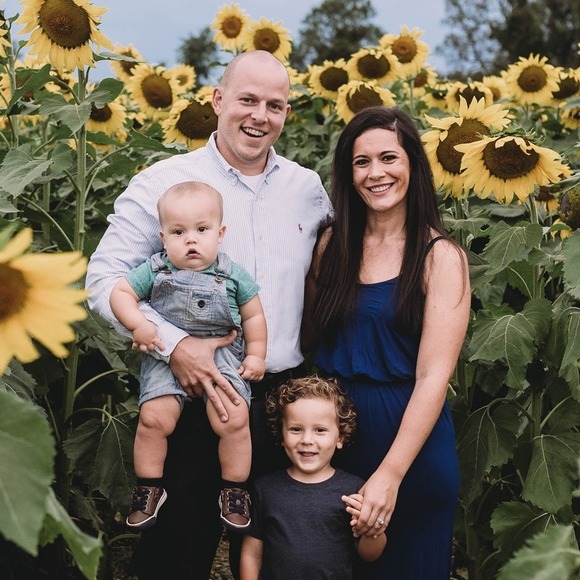 Profile Picture of Katie Macnichol (@kmacnic1) on Poshmark