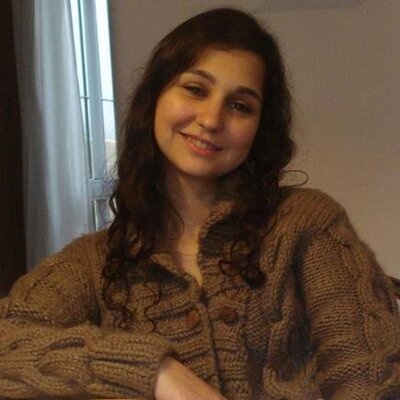 Profile Picture of Tania Roberts (@Tatiesq) on Twitter