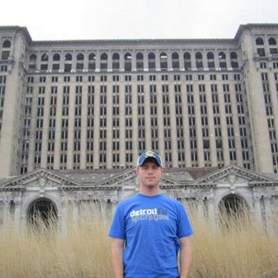 Profile Picture of Scott Hyder (@introvert_hyder) on Twitter