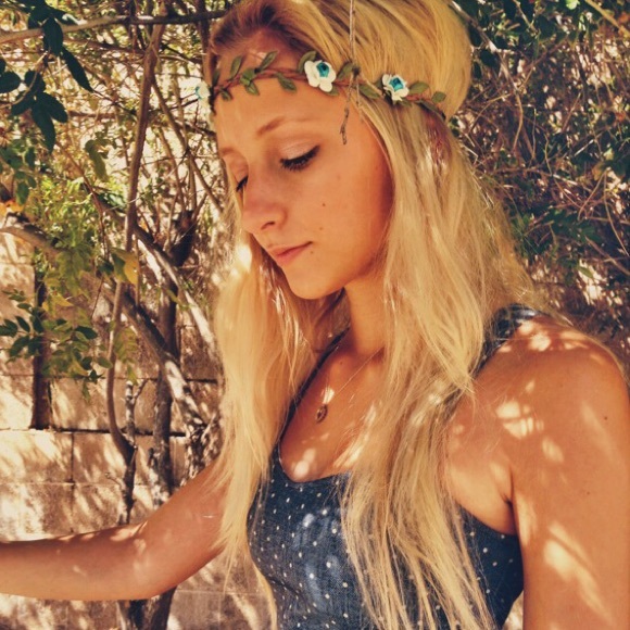 Karissa Koessel - Poshmark Profile Picture of Karissa Koessel (@koesselk) on Poshmark