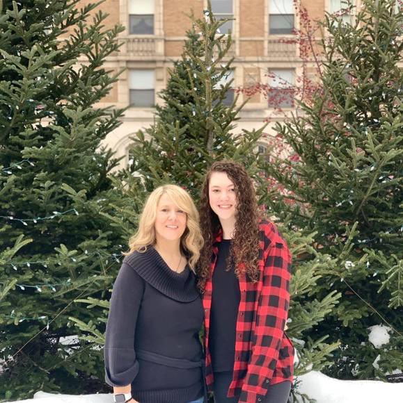 Profile Picture of Jennifer Opper kirshy (@jenkirshy) on Poshmark