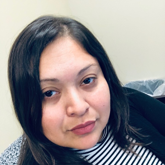 Profile Picture of Marcy Lopez (@marcy_lopez) on Poshmark