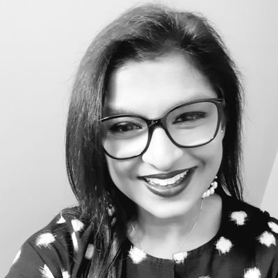 Profile Picture of Urvashi Singh (@heyitsurvi) on Twitter