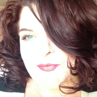 Profile Picture of Shannon Hiller-Webb (@capergerl) on Twitter