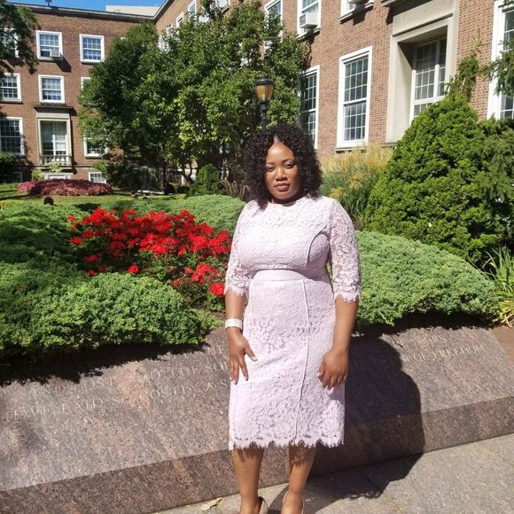 Profile Picture of Jinette Cenexant (@jinettecenexant) on Poshmark