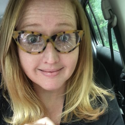 Profile Picture of Lara Morris (@morris6pack) on Twitter