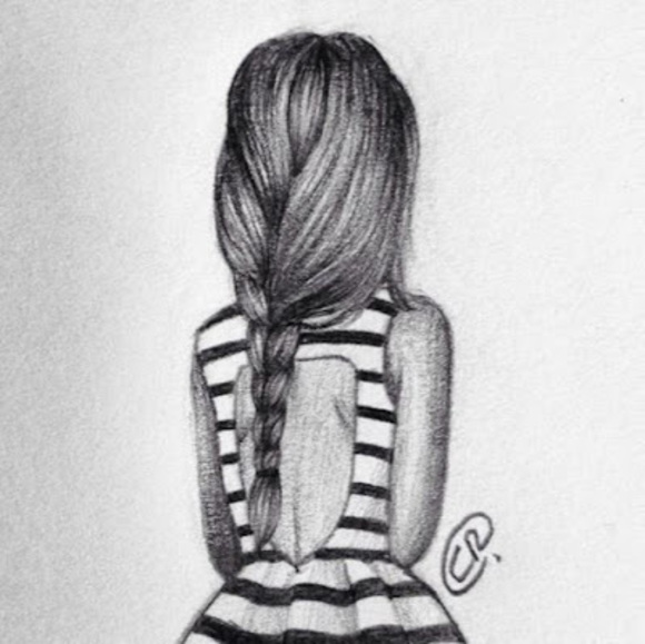 Profile Picture of Soliia Shpak (@solomiias1104) on Poshmark